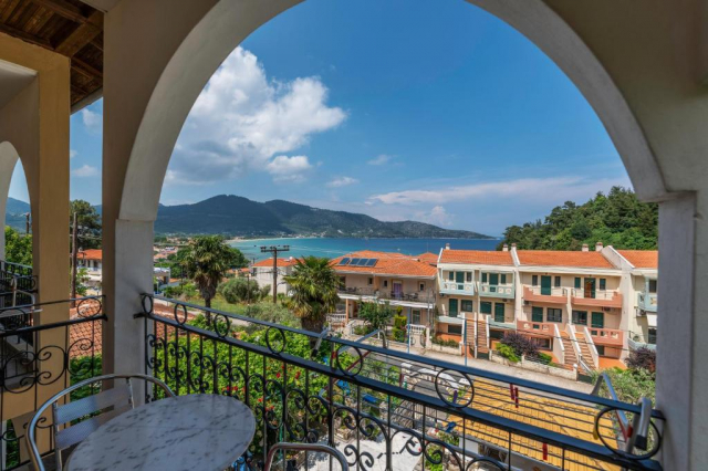 THASSOS, LA HOTEL CASTLE PONTOS 2*, LA TARIFUL DE 247 EURO/PERSOANA, LOC IN CAMERA DUBLA!