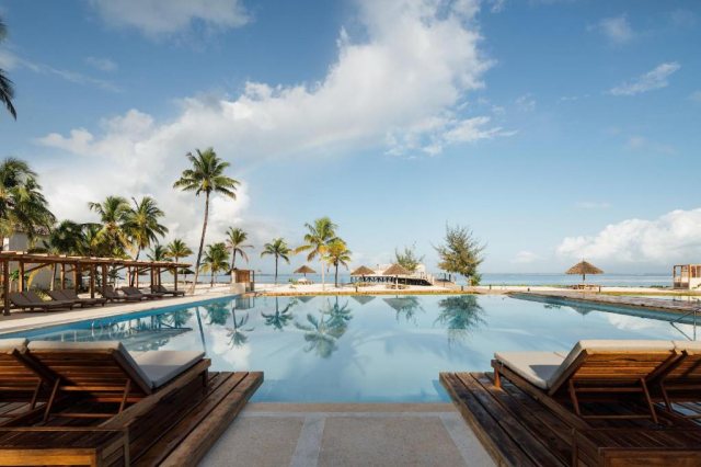 ✈️🌴 ZANZIBAR – O EVADARE EXOTICĂ ÎN NOIEMBRIE! 🌴🐚 cu zbor din Budapesta