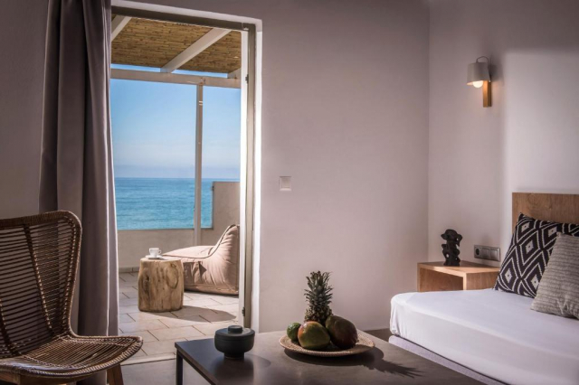 ULTRA LAST MINUTE INSULA CRETA 4**** DEMIPENSIUNE ENORME  BEACH ZBOR CHARTER CU TAXE INCLUSE