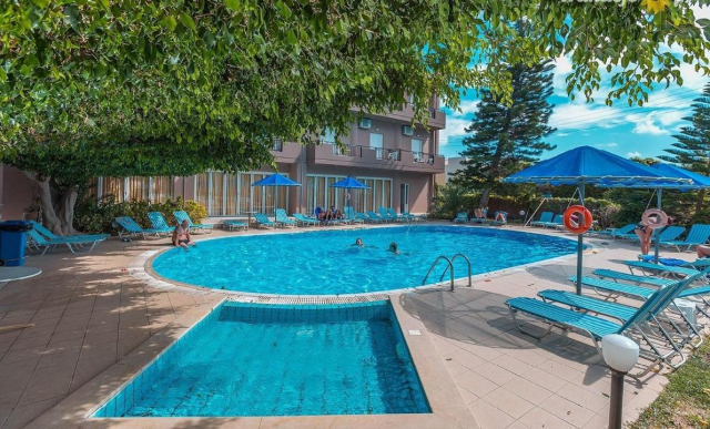 CRETA HERAKLION, AVION DIN CLUJ-NAPOCA, LA HOTEL CASTRO 3*, LA TARIFUL DE 538 EURO/PERS, MIC DEJUN!