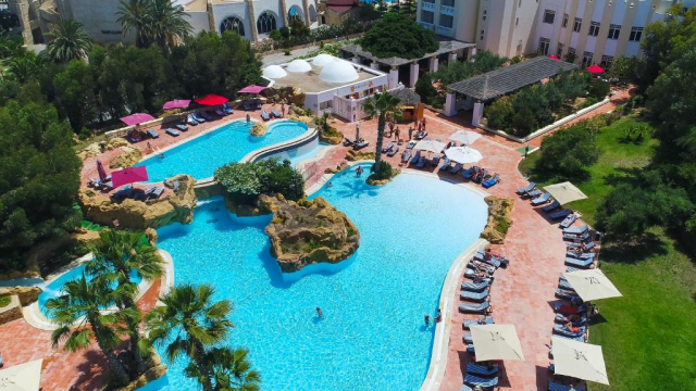 ULTIMELE LOCURI TUNISA, AVION DIN BUCURESTI, LA HOTEL MEDINA SOLARIA THALASO 5*, LA TARIFUL DE 695 EURO/PERS, AI!
