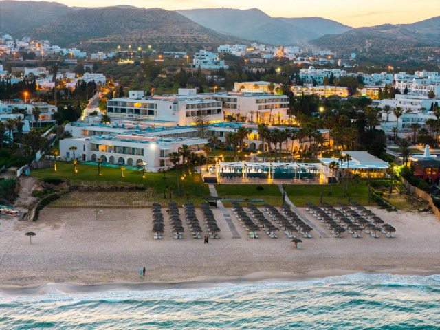 Sejur in Tunisia: 570 euro cazare 7 nopti cu Ultra All inclusive+ transport avion+ toate taxele