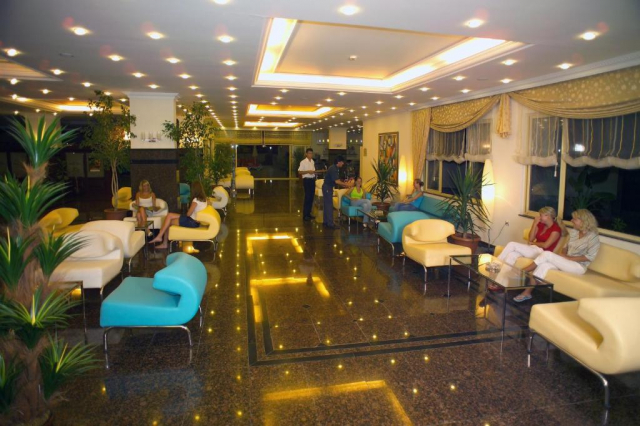 30.08 Last minute Antalya cu zbor direct din Bucuresti , 329 € cu all inclusive , taxe incluse