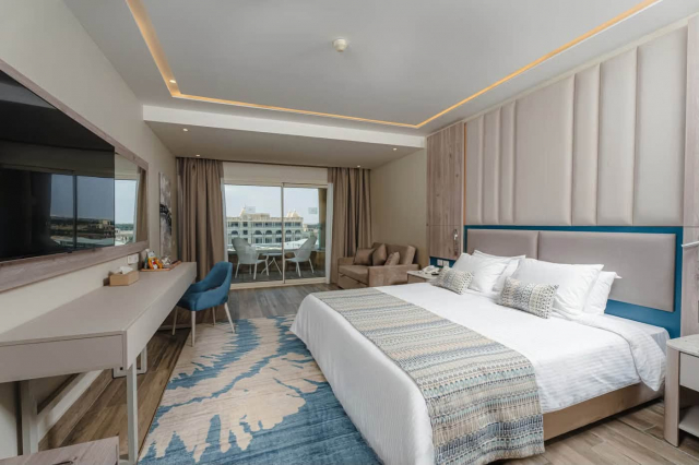 Sejur in Hurghada: 700 euro cazare 7 nopti cu Ultra All inclusive+ transport avion+ toate taxele 