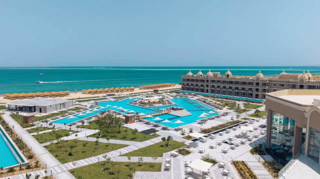 Sejur in Hurghada: 775 euro cazare 8 nopti cu Ultra All inclusive+ transport avion+ toate taxele 