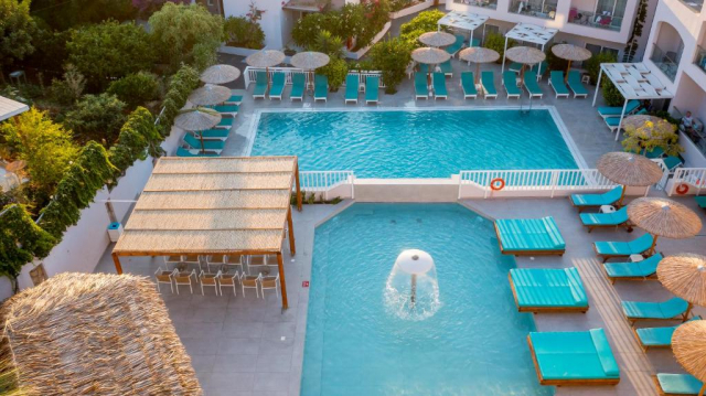 Sejur in Creta: 660 euro cazare 7 nopti cu All inclusive+ transport avion+ toate taxele