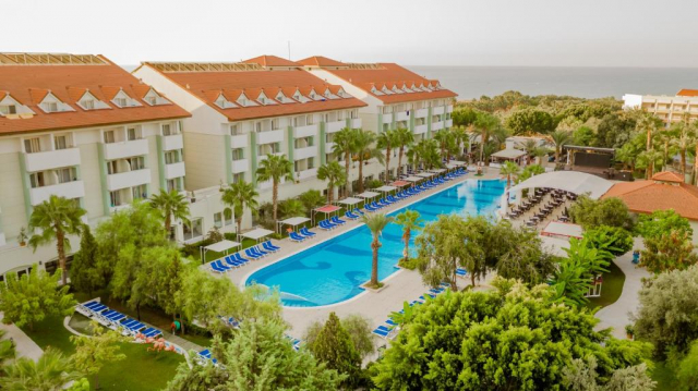 Sejur in Antalya: 840 euro cazare 7 nopti cu All inclusive+ transport avion+ toate taxele