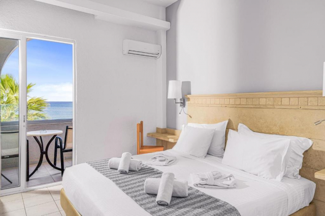 LAST MINUTE GRECIA- CRETA, GLAROS BEACH HOTEL 4*, 7 NOPTI CAZARE CU DEMIPENSIUNE, ZBOR DIN BUCURESTI