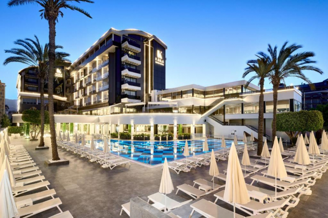 Sejur in Antalya: 725 euro cazare 7 nopti cu All inclusive+ transport avion+ toate taxele