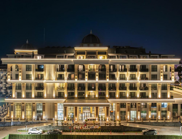 Sejur in Antalya: 840 euro cazare 7 nopti cu Ultra All inclusive+ transport avion+ toate taxele