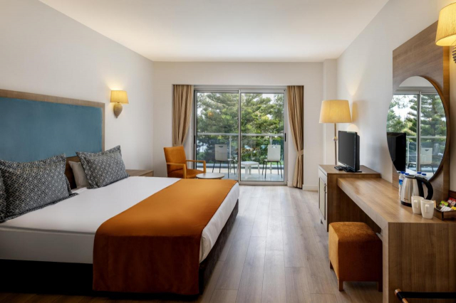 Sejur in Antalya: 850 euro cazare 7 nopti cu Ultra All inclusive+ transport avion+ toate taxele
