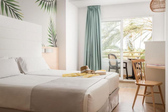 Last Minute - Demipensiune - Santa Susanna Costa Brava 4*