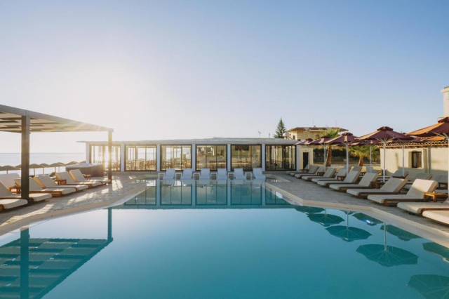 ULTIMELE LOCURI CRETA HERAKLION, AVION DIN BUCURESTI, LA HOTEL CASA DI NOTOS 4*, LA TARIFUL DE 625 EURO/PERSOANA, AI!