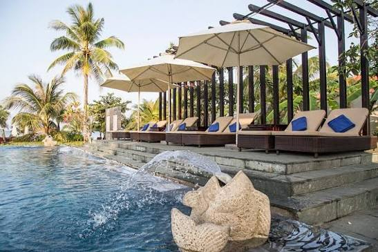 DEAL VIETNAM PHU QUOK PLECARE IN 20 NOIEMBRIE MERCURY PHU QUOK 4* MIC DEJUN CHARTER  7 NOPTI PRET 1618 EURO 