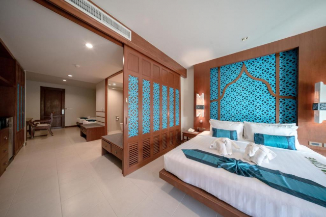 THAILANDA, AVION DIN BUCURESTI, LA HOTEL RAWAI PALM BEACH RESORT 4*, LA TARIFUL DE 1138 EURO/PERSOANA, MIC DEJUN!