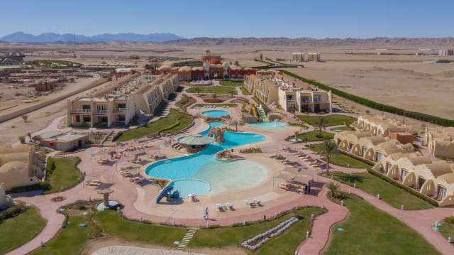 Sejur in Hurghada: 300 euro cazare 8 nopti cu All inclusive+ transport avion+ toate taxele 