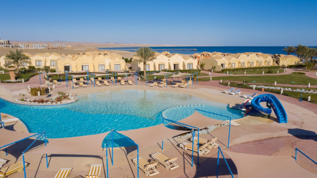 Sejur in Hurghada: 300 euro cazare 8 nopti cu All inclusive+ transport avion+ toate taxele 