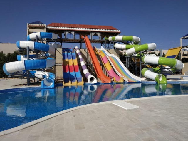 Sejur in Hurghada: 675 euro cazare 8 nopti cu All inclusive+ transport avion+ toate taxele 