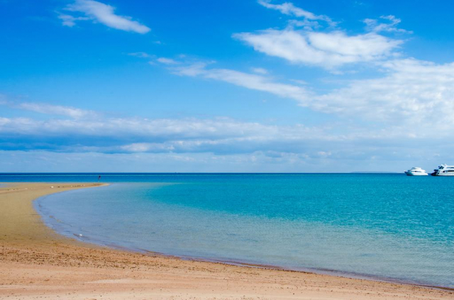 Sejur in Hurghada: 800 euro cazare 7 nopti cu All inclusive+ transport avion+ toate taxele 
