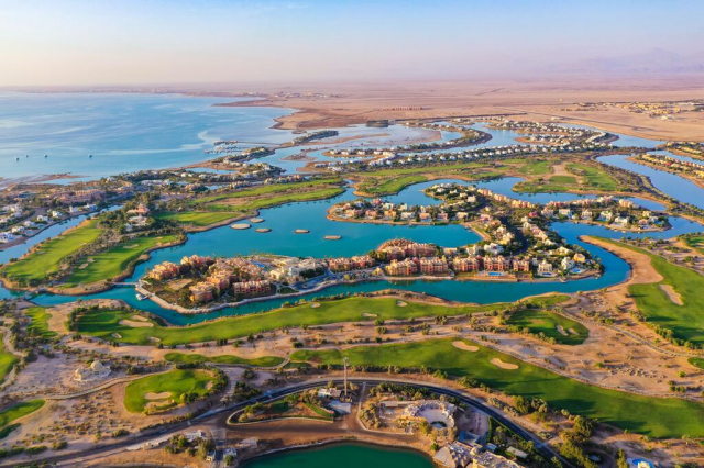 Sejur in Hurghada: 800 euro cazare 7 nopti cu All inclusive+ transport avion+ toate taxele 