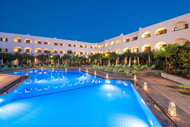 SUPER DEAL CRETA PLECARE IN 19 SEPTEMBRIE MALIA HOLIDAYS HOTEL 3* MIC DEJUN PRET 318 EURO
