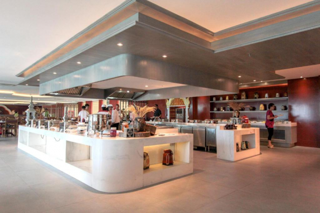 THAILANDA, AVION DIN BUCURESTI, LA HOTEL MAIKHAO PALM BEACH 4*, LA TARIFUL DE 1138 EURO/PERSOANA, MIC DEJUN!