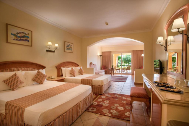 Sejur in Sharm El Sheikh: 615 euro cazare 7 nopti cu All inclusive+ transport avion+ toate taxele