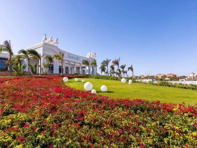 Sejur in Sharm El Sheikh: 1050 euro cazare 7 nopti cu Ultra All inclusive+ transport avion+ toate taxele