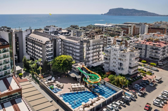 Sejur in Antalya: 700 euro cazare 7 nopti cu All inclusive+ transport avion+ toate taxele