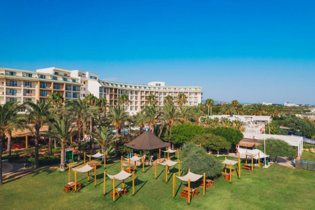 Sejur in Antalya: 850 euro cazare 7 nopti cu Ultra All inclusive+ transport avion+ toate taxele