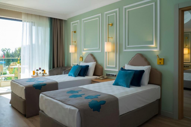 Sejur in Antalya: 800 euro cazare 7 nopti cu Ultra All inclusive+ transport avion+ toate taxele