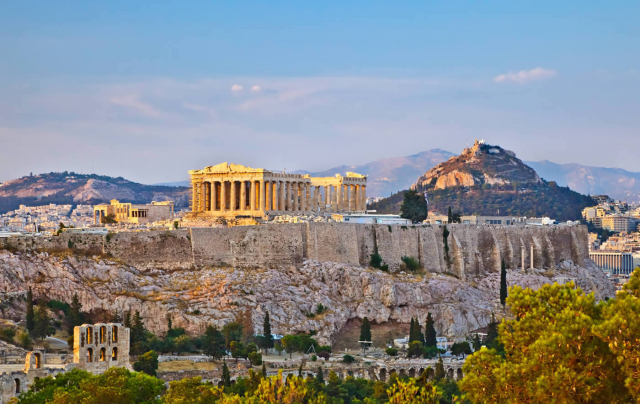 City break de toamna la Atena de la 310 euro/pers, plecare din Bucuresti 