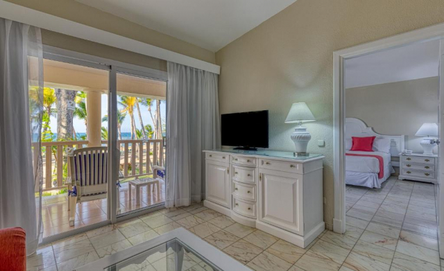 ULTRA LAST MINUTE DOMINICANA 4**** ALL INCLUSIVE PLAYA BACHATA  ZBOR DIRECT DIN OTOPENI CU TAXE INCLUSE