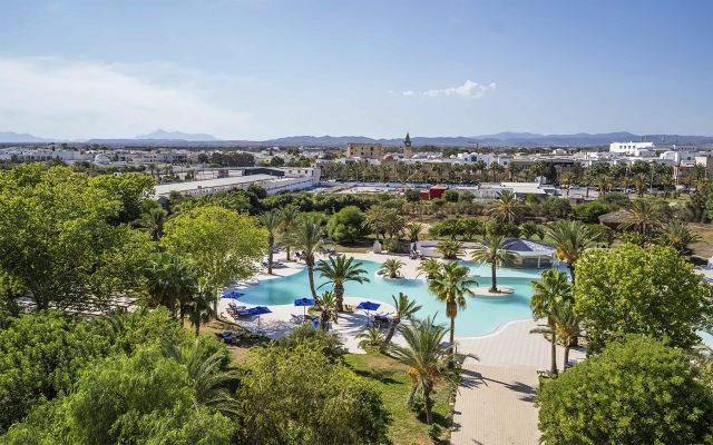 Sejur in Tunisia: 540 euro cazare 7 nopti cu All inclusive+ transport avion+ toate taxele