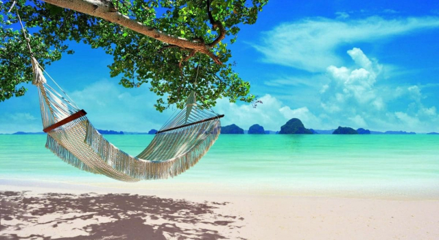 Vacanta de toamna la plaja in Thailanda la doar 1680 euro,avion din Bucuresti!Renaissance Phuket Resort 5*