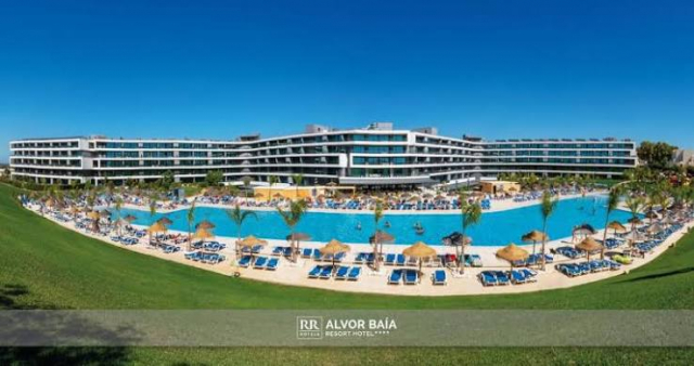 SUPER DEAL ALGARVE PLECARE IN 26.09 .2026 ALVOR BAIA RESORT 4* MIC DEJUN PRET 790 EURO