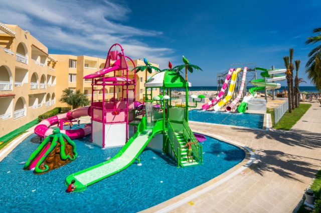 Sejur in Tunisia: 460 euro cazare 7 nopti cu All inclusive+ transport avion+ toate taxele