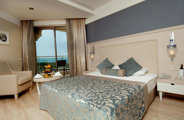 Sejur in Antalya: 625 euro cazare 7 nopti cu Ultra All inclusive+ transport avion+ toate taxele