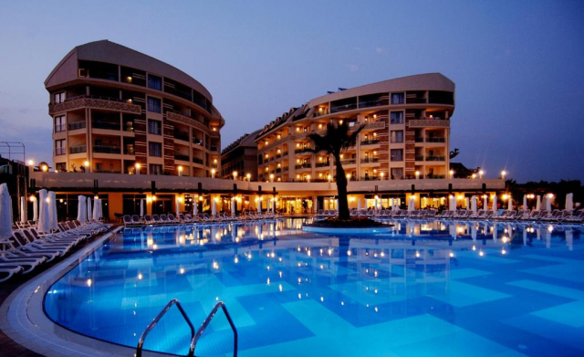 Sejur in Antalya: 625 euro cazare 7 nopti cu Ultra All inclusive+ transport avion+ toate taxele