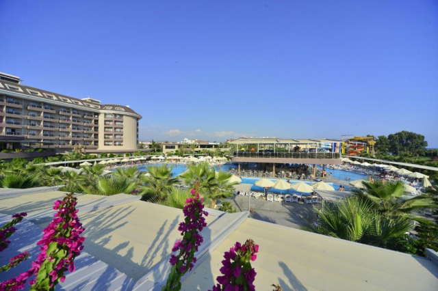 Sejur in Antalya: 550 euro cazare 7 nopti cu Ultra All inclusive+ transport avion+ toate taxele