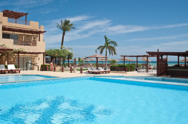 Sejur in Hurghada: 560 euro cazare 7 nopti cu All inclusive+ transport avion+ toate taxele 