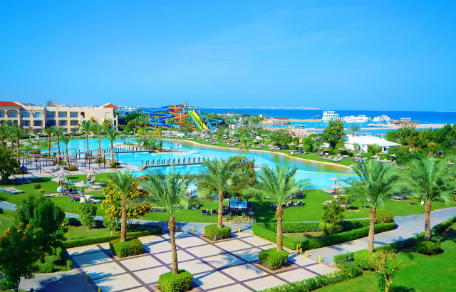 Sejur in Hurghada: 725 euro cazare 7 nopti cu All inclusive+ transport avion+ toate taxele 