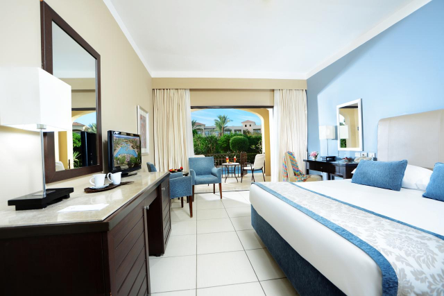 Sejur in Hurghada: 725 euro cazare 7 nopti cu All inclusive+ transport avion+ toate taxele 