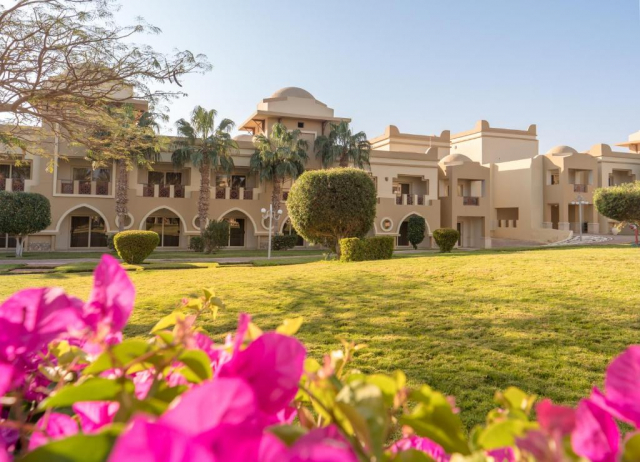 Sejur in Hurghada: 675 euro cazare 7 nopti cu Ultra All inclusive+ transport avion+ toate taxele 