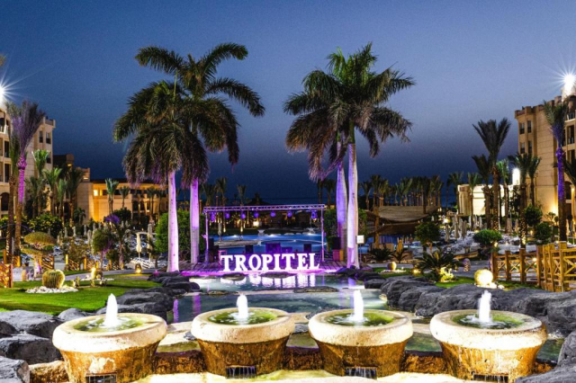 Revelion in Hurghada: 950 euro cazare 7 nopti cu Ultra All inclusive+ transport avion+ toate taxele 