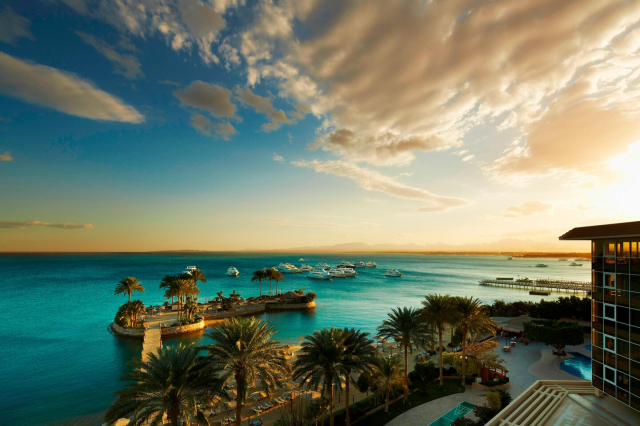 Revelion in Hurghada: 1200 euro cazare 7 nopti cu All inclusive+ transport avion+ toate taxele 