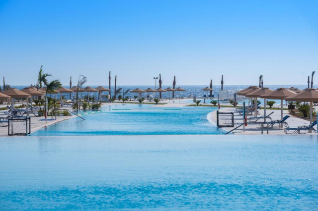 Revelion in Hurghada: 1075 euro cazare 7 nopti cu All inclusive+ transport avion+ toate taxele 