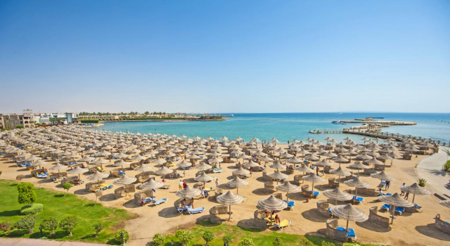 Revelion in Hurghada: 1275 euro cazare 7 nopti cu All inclusive+ transport avion+ toate taxele 