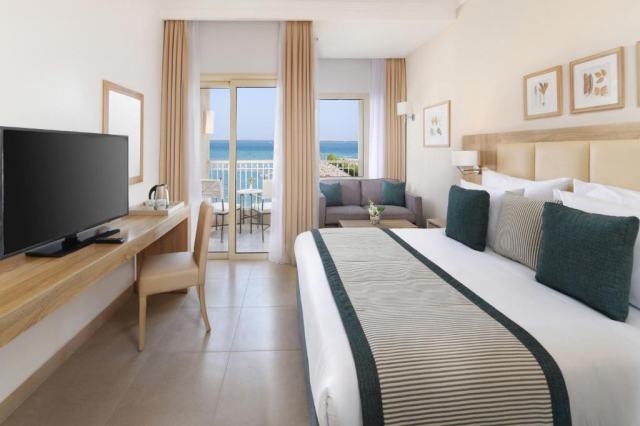 Revelion in Hurghada: 1275 euro cazare 7 nopti cu Ultra All inclusive+ transport avion+ toate taxele 