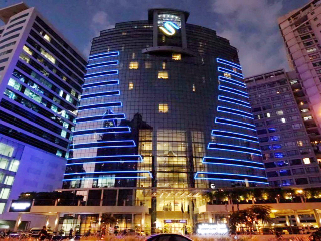 DUBAI  764  EUR/ PERS PLECARE  01.11  DIN BUCURESTI, AVION INCLUS -    Signature 1 Hotel Tecom (ex.Somewhere Hotel Tecom) 4*